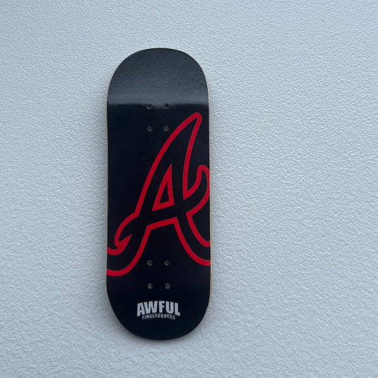 Reynolds Deck (Black/Black/Red)